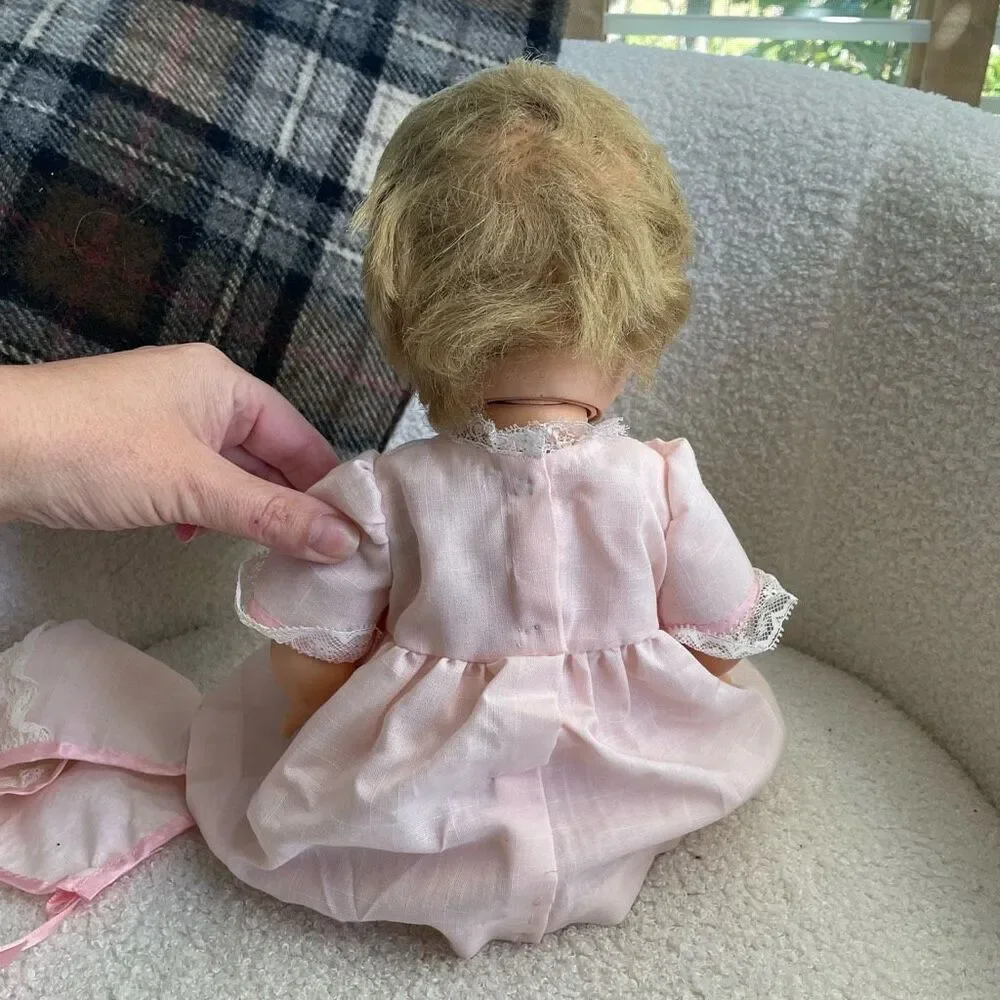 Vintage 60s Uneeda Baby Doll Open Close Eye Girl 16”